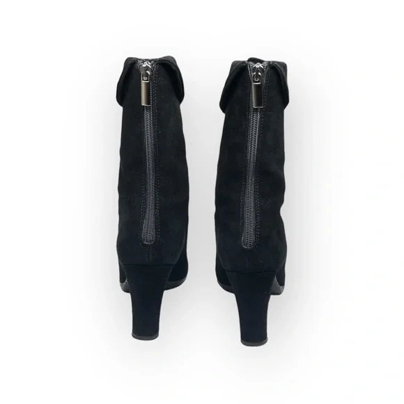 Aquatalia ⌘ Chic Fold Over Back Zip Stack Heeled Boots ⌘ Black Suede ⌘ 6.5M ⌘ - Picture 4 of 16